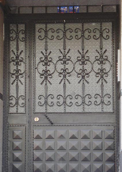 Ferforje Bina Giri� Kap�lar�