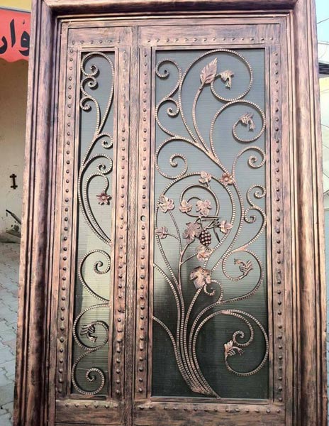 Ferforje Bina Giri� Kap�lar�