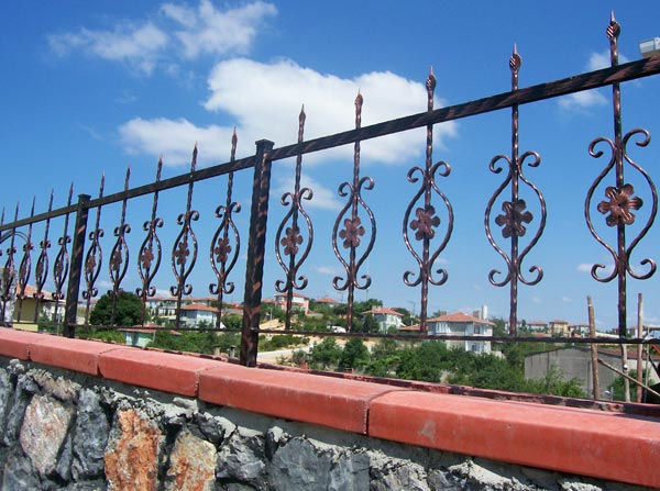 Duvar ve Bah�e Korkuluklar�, duvar �st� korkuluk, korkuluk imalat�