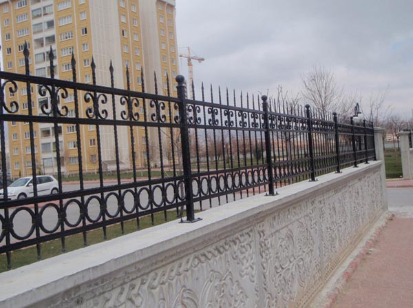 Duvar ve Bah�e Korkuluklar�, duvar �st� korkuluk, korkuluk imalat�