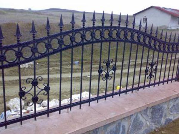 Duvar ve Bah�e Korkuluklar�, duvar �st� korkuluk, korkuluk imalat�