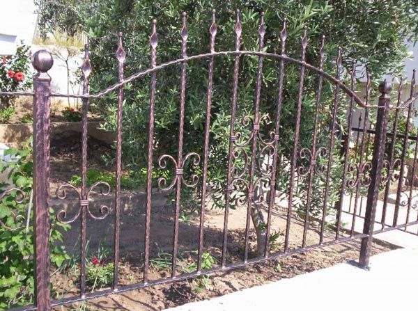 Duvar ve Bah�e Korkuluklar�, duvar �st� korkuluk, korkuluk imalat�