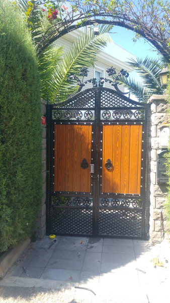 Ferforje Bah�e Giri� Kap�lar�