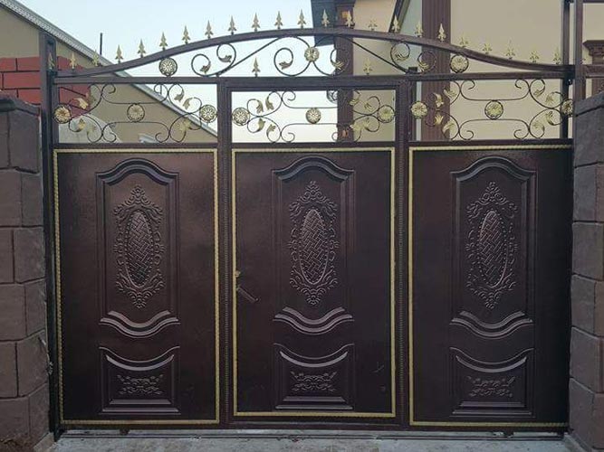 Ferforje Bah�e Giri� Kap�lar�