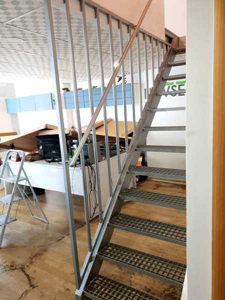 Ata�ehir Yang�n Merdiven �malat�