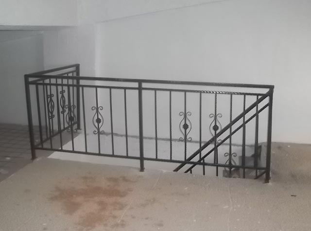 merdiven korkuluklar�, ferforje k�pe�teler