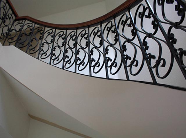 merdiven korkuluklar�, ferforje k�pe�teler