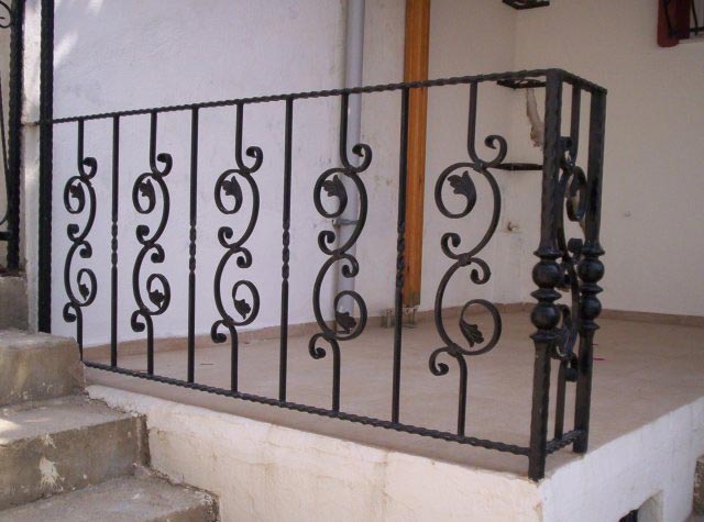 merdiven korkuluklar�, ferforje k�pe�teler