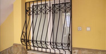 Pencere Korkulukları