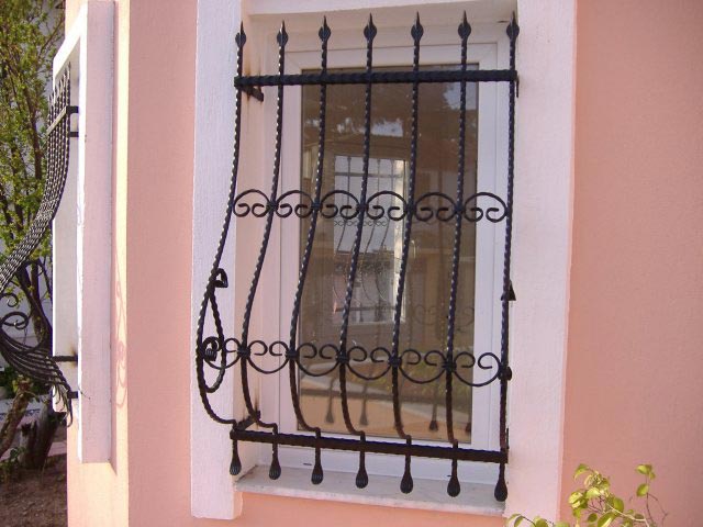 Pencere  Korkuluklar�, pencere cumbalar�, pencere korkuluk imalat�, Ata�ehir korkuluk imalat�