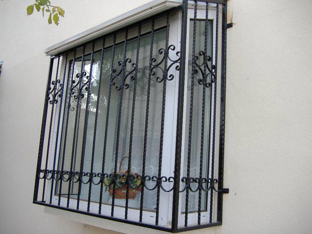 Pencere  Korkuluklar�, pencere cumbalar�, pencere korkuluk imalat�, Ata�ehir korkuluk imalat�