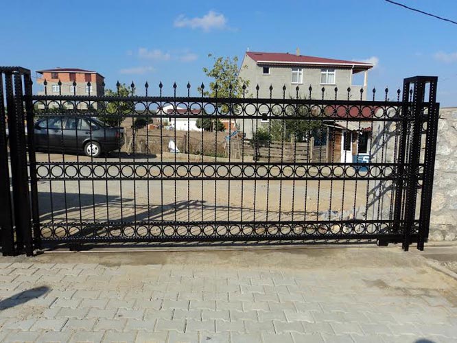 Rayl� Garaj Bah�e Kap�lar�